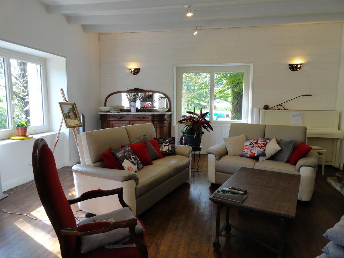 Bed and Breakfast Le Figuier de Pauline Luzech Exterior foto