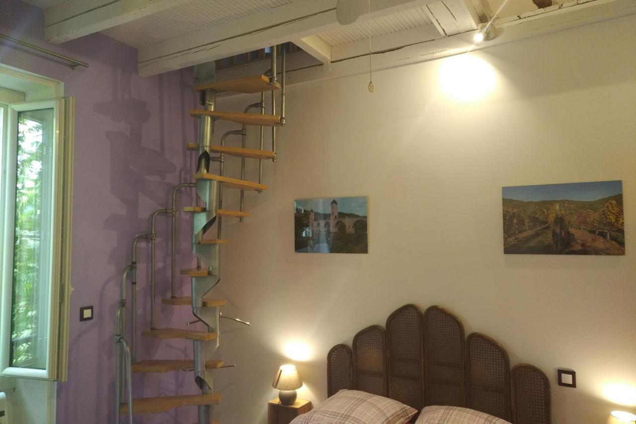 Bed and Breakfast Le Figuier de Pauline Luzech Exterior foto