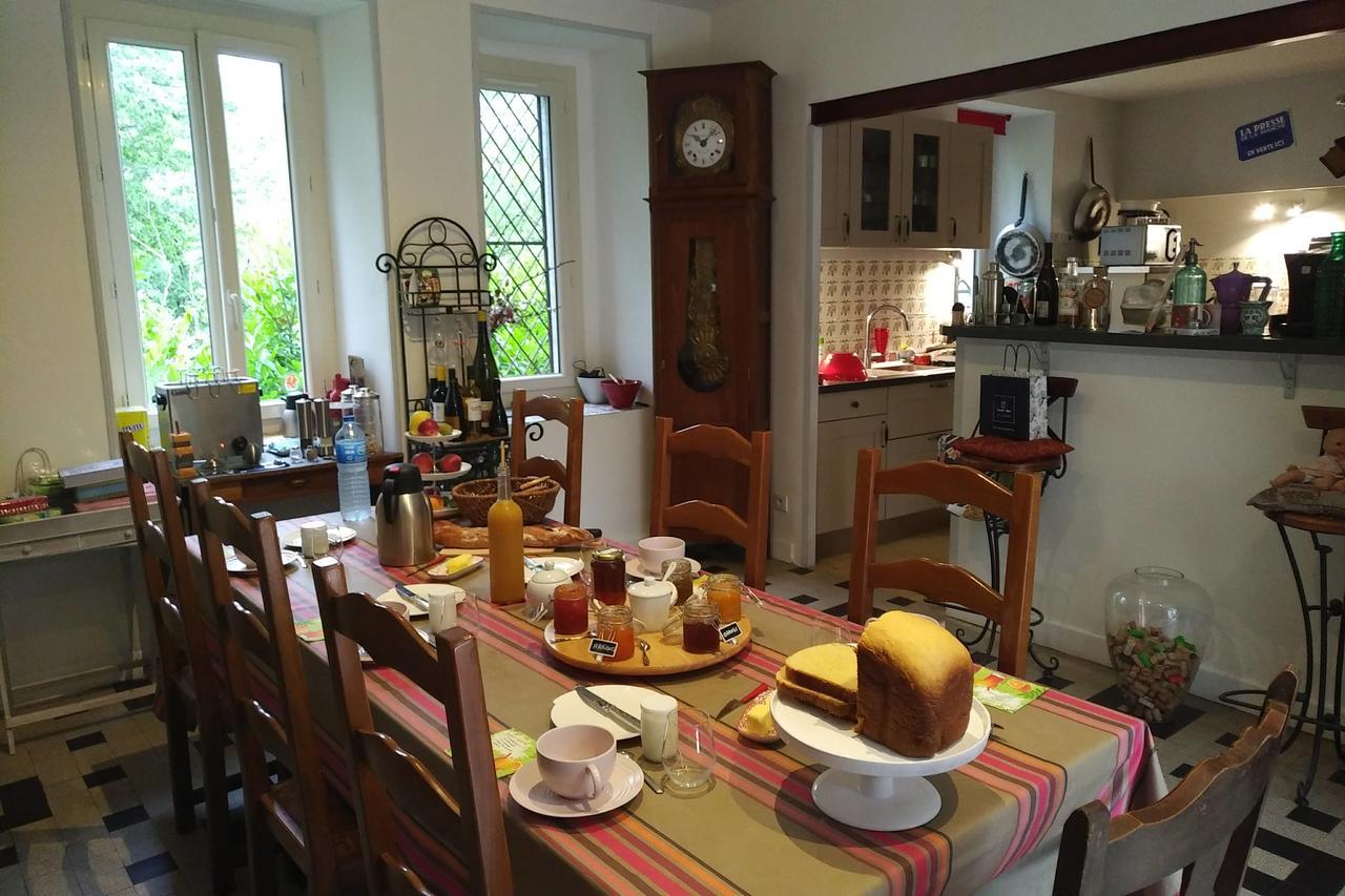 Bed and Breakfast Le Figuier de Pauline Luzech Exterior foto